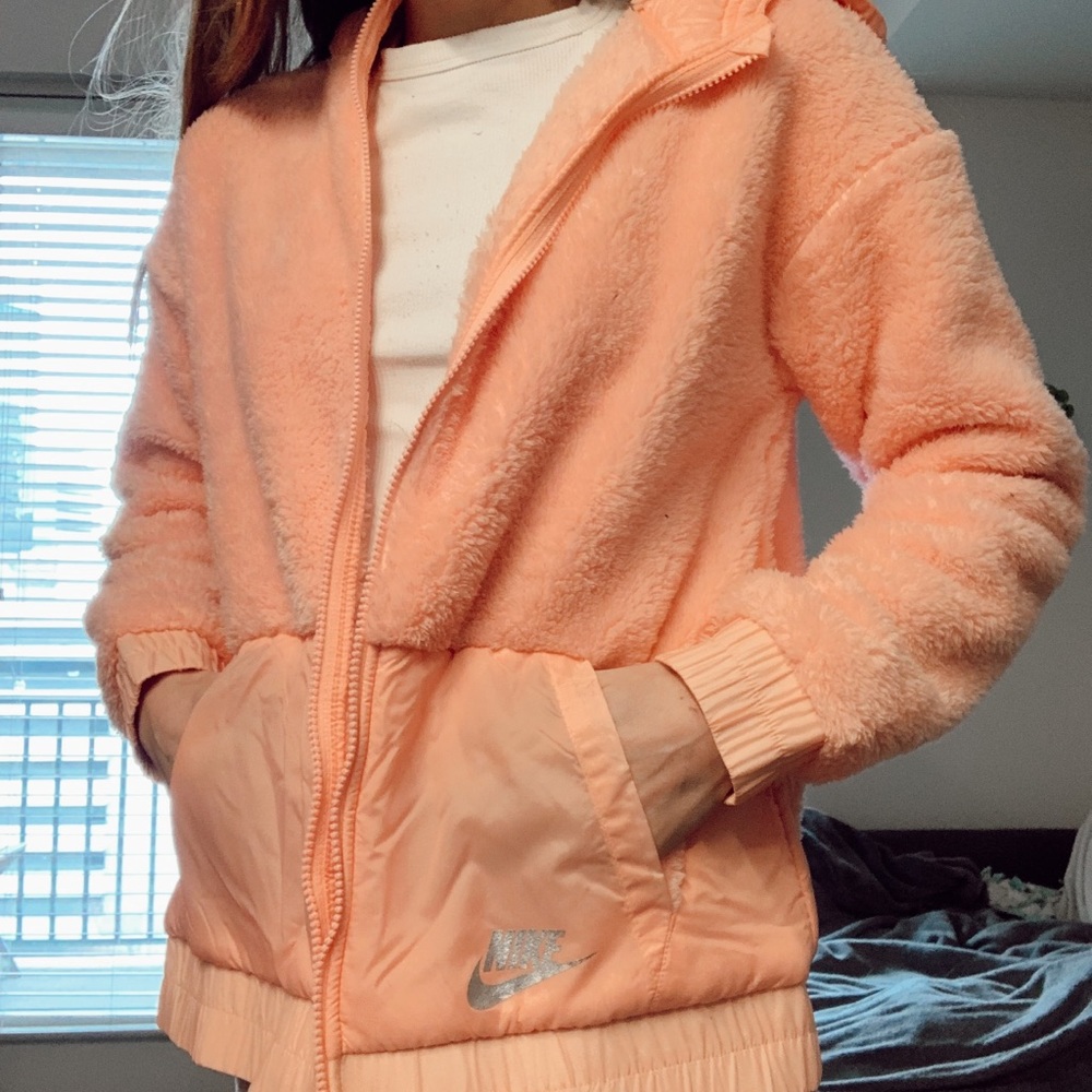 NWT ✨ Nike Fleece Jacket